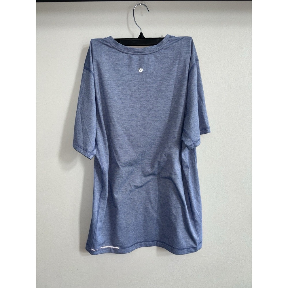2 Lululemon Tees Salmon Pink and Blue Size M - Picture 7 of 7